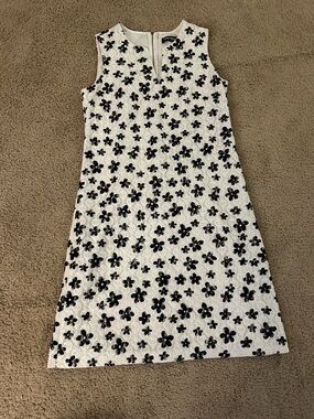 Karl Lagerfield Sleeveless White Shift Dress with Black Floral Appliqué.